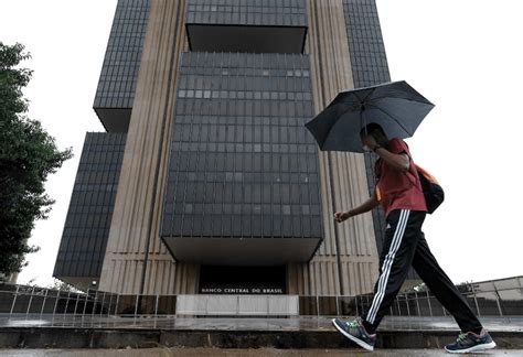 Banco Central Deixa Porta Aberta Para Manter O Corte De Meio Ponto Por