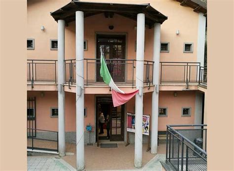 Rocca di Papa il teatro civico non chiuderà sotto la lente lattuale