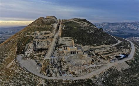 New Parts Of Herod S Palace Unveiled Including Seat Personal