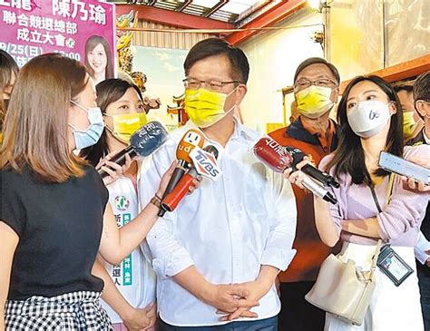 林佳龍質疑博論 侯友宜歡迎檢視 中時新聞網 Line Today