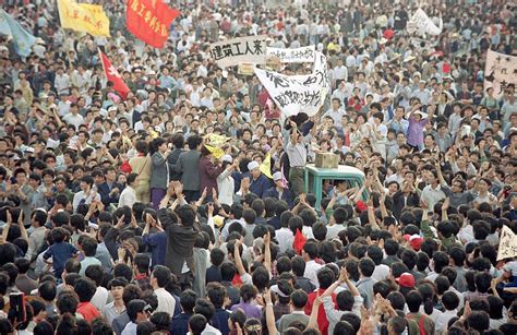 The Tiananmen Square Protests In Rare Pictures 1989 Rare Historical