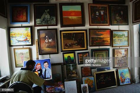 Iraq Painter Saddam Photos And Premium High Res Pictures Getty Images