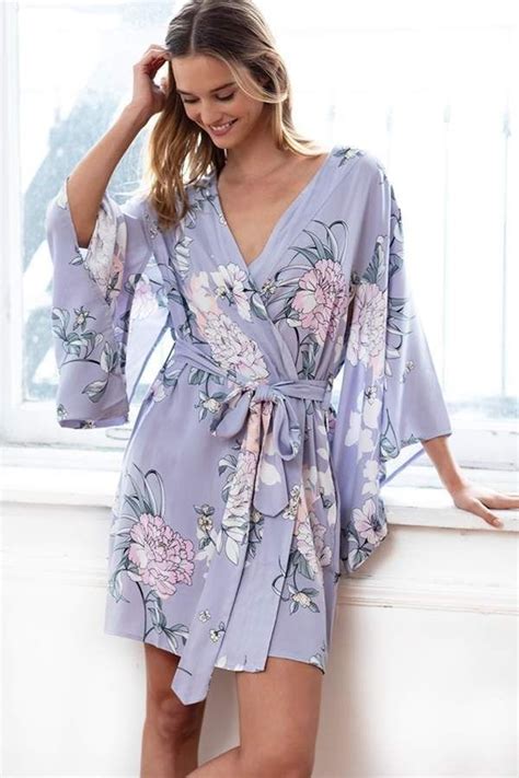 Pin On ROBES AND NIGHT GOWNS Kimono Fashion Floral Robes Clothes