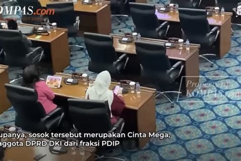 Dirujak Netizen Gegara Diduga Main Game Slot Anggota DPRD Cinta Mega