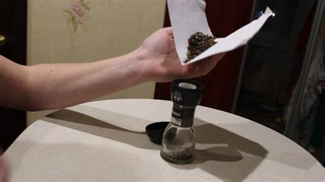 Мельница для перца - YouTube