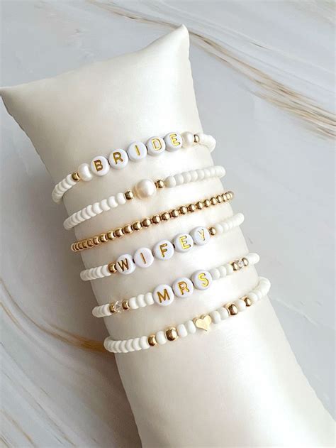 Pearl Personalized Bridal Bracelet Wedding Bracelet Bride Gift