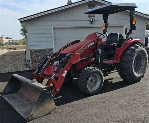 Case Ih 45 Farmall Tractor 4x4 45hp Loader Business Liquidation Auction