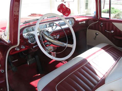 Car Of The Week 1957 Pontiac Chieftain Old Cars Weekly