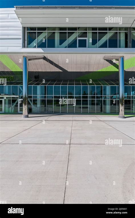 Showare Center Hi Res Stock Photography And Images Alamy