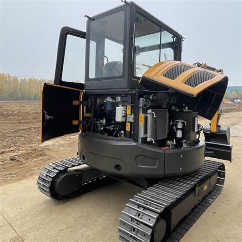 2023 New 3 5 Ton 4 Ton 5 Ton Mini Excavator With Hydraulic Joystick And