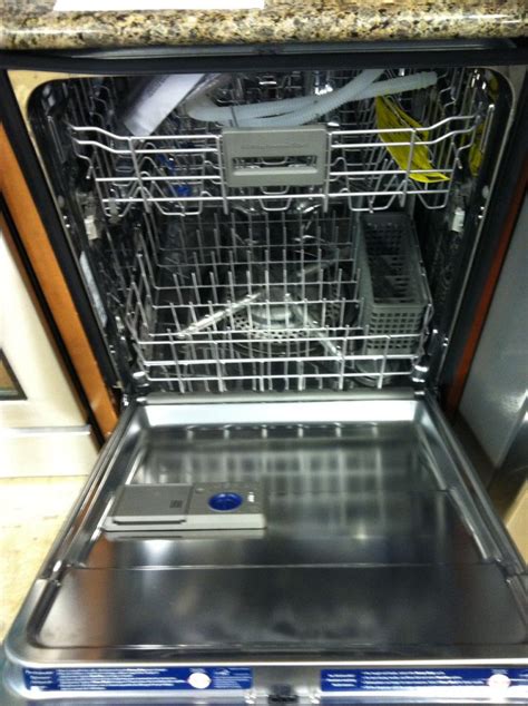 KitchenAid Stainless Dishwasher Model KUDC104XSS