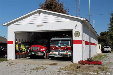 Retired Rigs IndianaFireTrucks