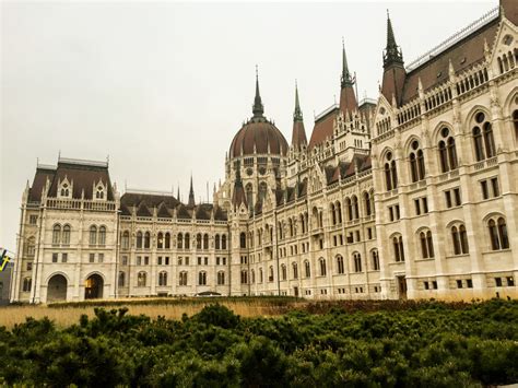 budapest-parliament - Awesome Explorations