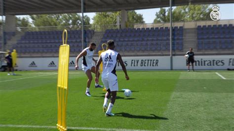 Real Madrid Cf 🇬🇧🇺🇸 On Twitter 🆕 Inside Training 🆕 🏋️‍♂️☀️ From The