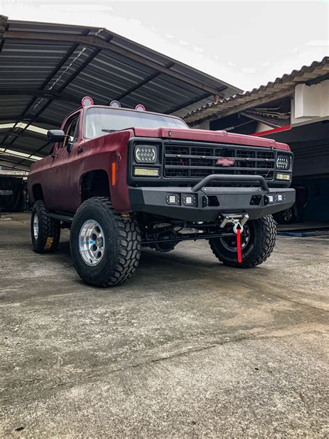 View build 4 Inch Lifted 1980 Chevy K5 Blazer 4WD | Rough Country