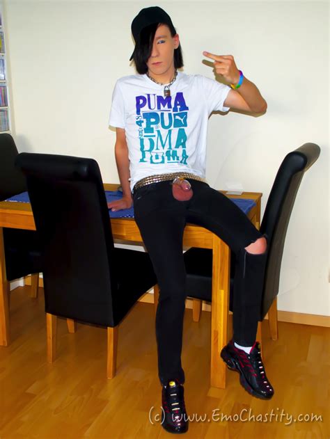 EmoBCSMSlaves Chastity Challenge Day 146 Of 150 Gay Bondage And Breath Control