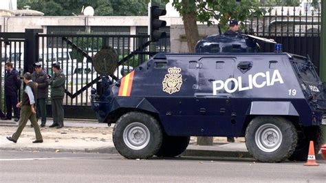 Coches Blindados Y Armas Polic A Veh Culos Blindados Y Armas