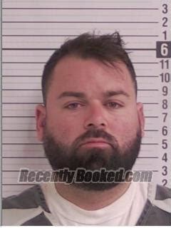 Recent Booking Mugshot For Justin Larue Mathis In Bay County Florida