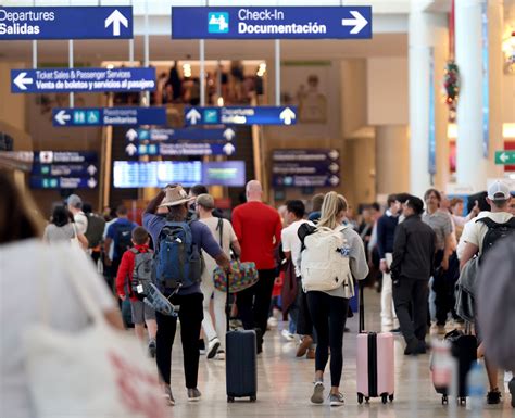 Cancún lidera destinos con más ocupación hotelera en México iniciando