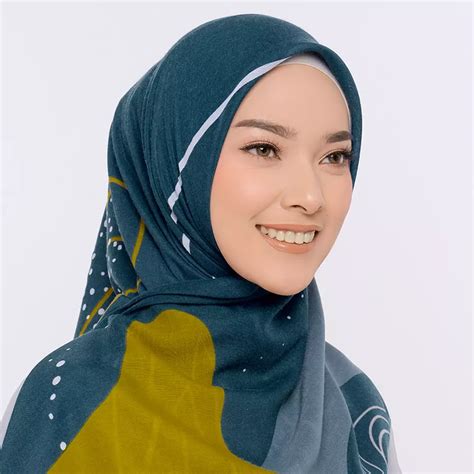 Jual Zm Decade Sale Zm Zaskia Mecca Maura Tosca Scarf Kerudung Segi