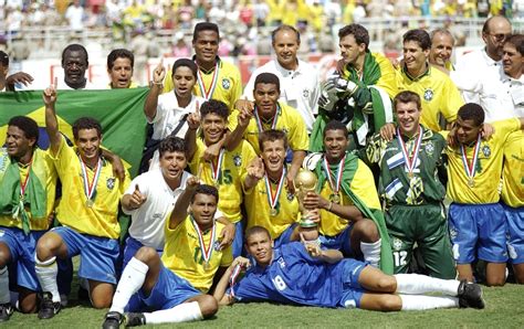 Soccer, football or whatever: Brazil Greatest All-Time Team After Pele