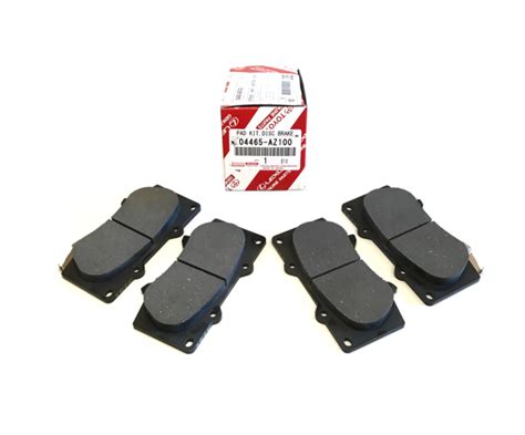 Genuine Toyota Ceramic Front Brake Pads 04465 AZ200 Frontier Toyota