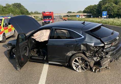 Betrunken Unfall Und Hohen Schaden Verursacht Blaulichtreport Deutschland