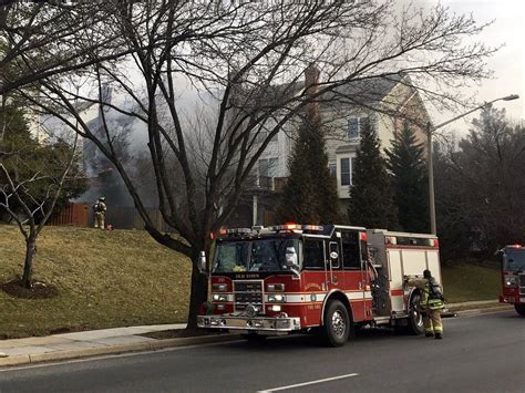 Fatal 2 Alarm Fire Breaks Out In Alexandria Townhouse Wtop News