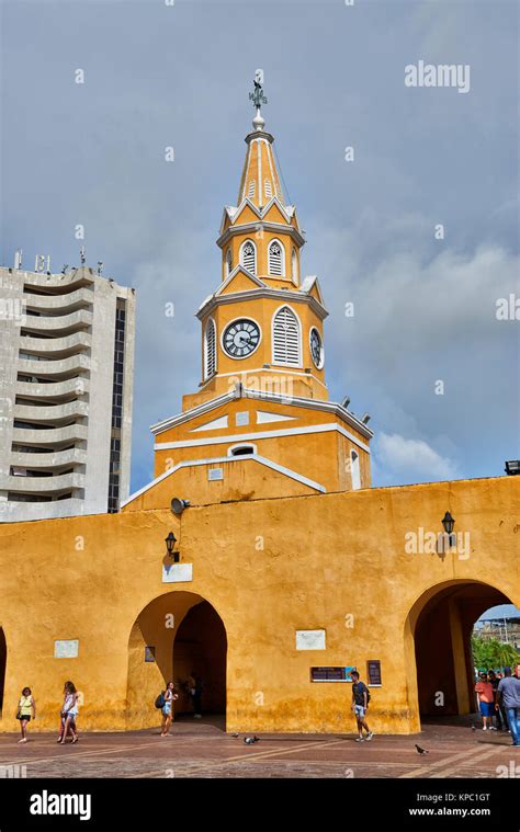 Torre Del Reloj Torre Del Reloj Cartagena De Indias Colombia Sur