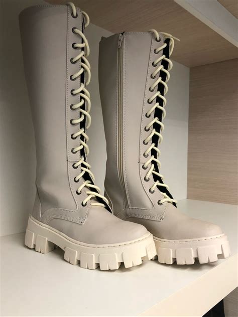 Coturno Tratorado Cano Alto Off White Couro Sint Tico Premium Bota