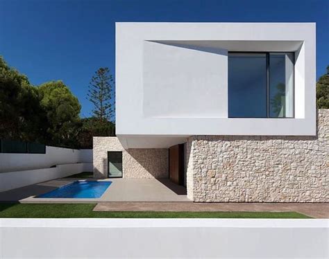 Pin By Francisco Favoretto Arquitec On Casas Blancas Modern House