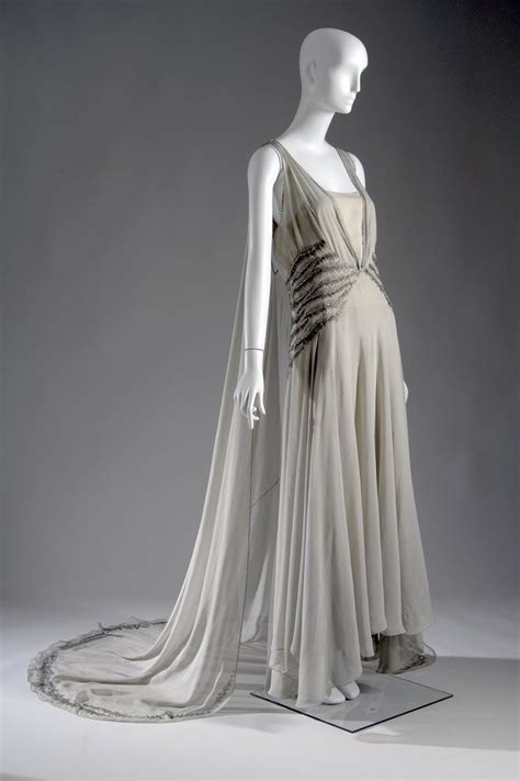 Madeleine Vionnet In The S Vintage Gowns Vionnet Vintage Dresses