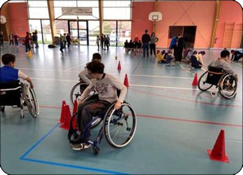 Parcours D Obstacles En Fauteuil Roulant Evenement Exterieur Fr