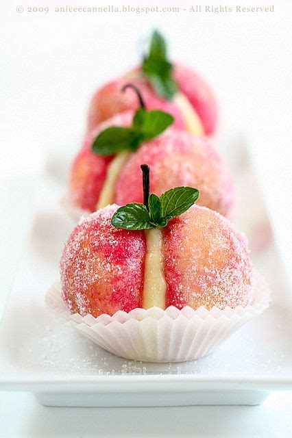 Pesche Dolci Di Pasta Brioche Eat Dessert Party Food Appetizers Food