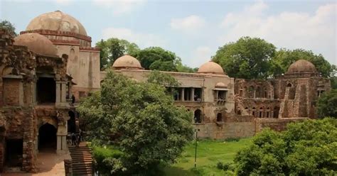 Purana Qila Delhi Tickets Price Timings Nearest Metro Station