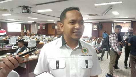 Tanda Tangan Gubernur Kaltim Tertera Di 21 IUP Palsu Pansus