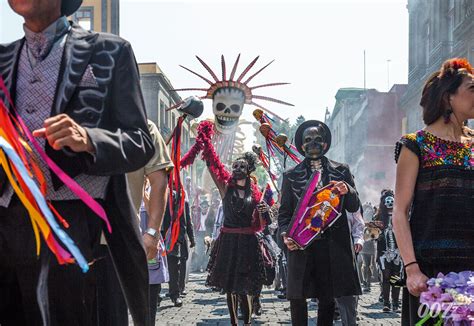 Focus Of The Week Spectres Day Of The Dead Scene James Bond