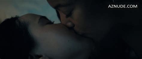 LONDON THOR Nude AZNude