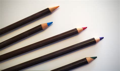 types  pencils  art projects   skill levels