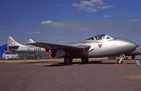 U G Dhww Type De Havilland Dh Vampire T C N Flickr