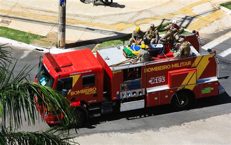 Caiado se solidariza famílias de policiais mortos em acidente