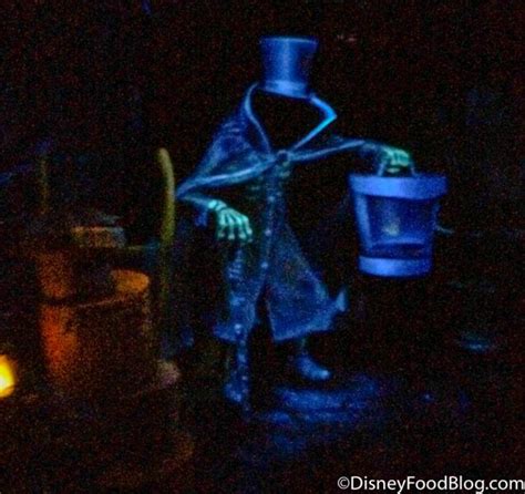 New Hatbox Ghost Details Announced For The Haunted Mansion In Disney