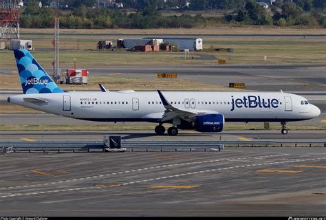 N J Jetblue Airways Airbus A Nx Photo By Howard Chaloner Id