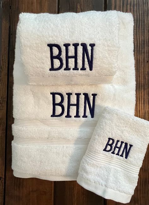 Monogrammed Bath Towel Set Monogrammed 3 Piece Towel Set Personalized ...