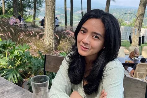 Biodata Dhea Ananda Lengkap Dengan Umur Akun Instagram Hingga Nama