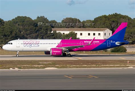 Ha Lze Wizz Air Airbus A Nx Photo By Raphael Oletu Id