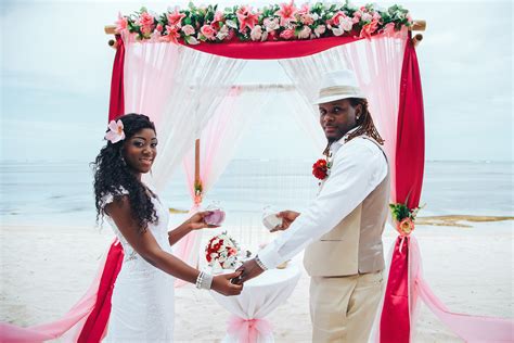 Symbolic Wedding Ceremony in Dominican Republic {Lamar and Precious ...