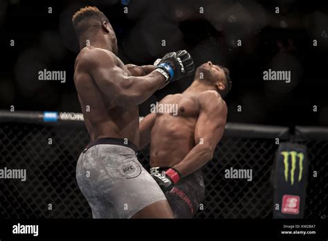 Detroit Michigan Usa 2nd Dec 2017 September 16 2017 Francis Ngannou Knocks Out Alistair