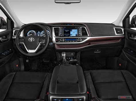 2015 Toyota Highlander: 106 Interior Photos | U.S. News