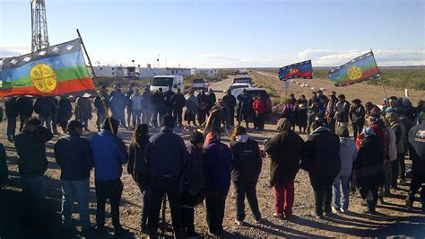 Mapuches tomaron posesión de tierras en Vaca Muerta Reporter Patagonia